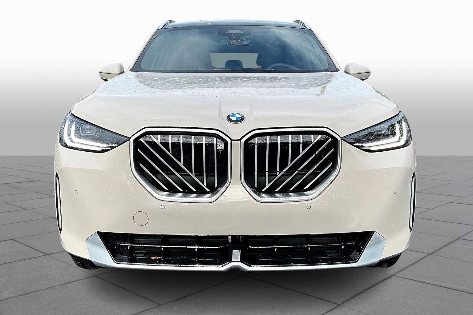 New 2026 BMW X3 xDrive30 w/ Premium Package image 3