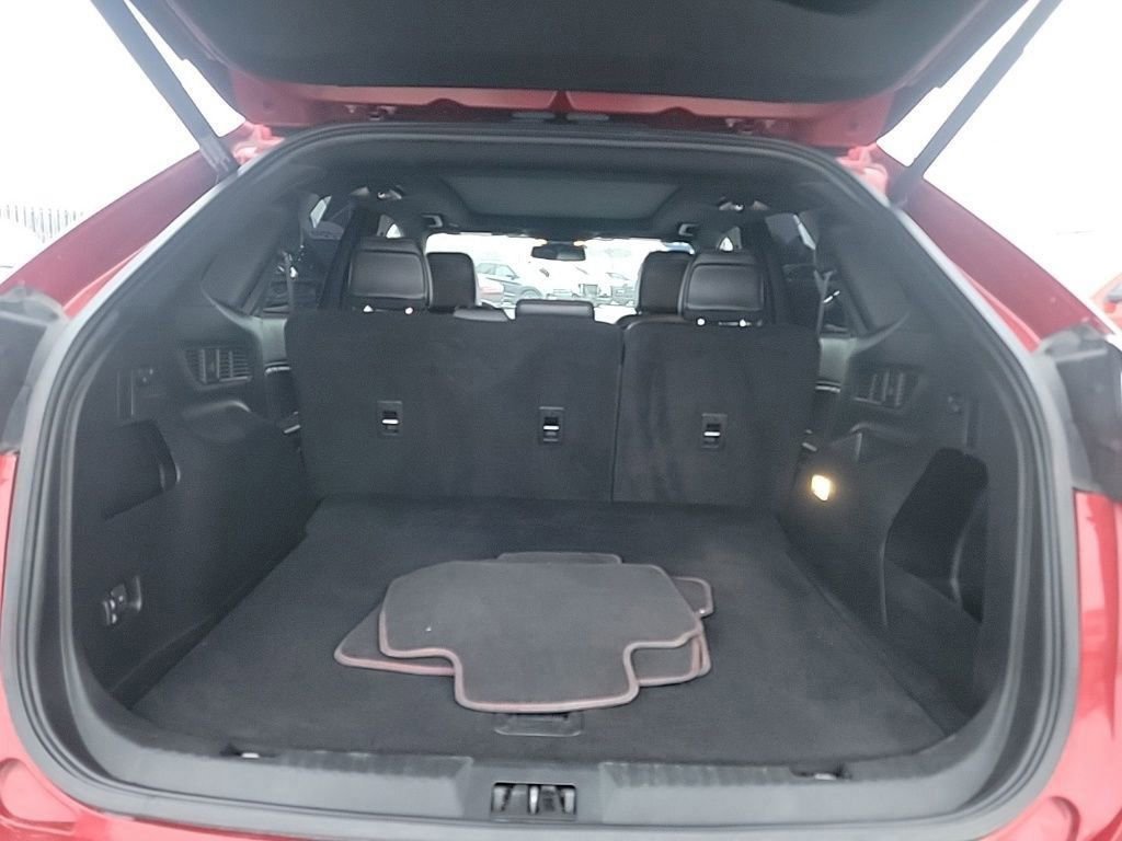 Certified 2022 Ford Edge ST-Line w/ Class II Trailer Tow Package image 23