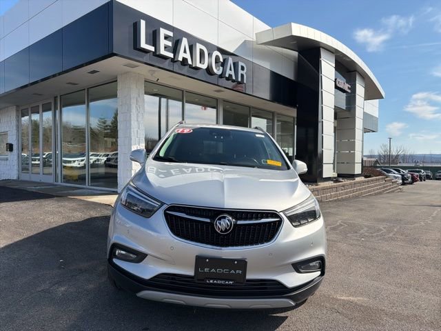 Used 2019 Buick Encore Essence w/ Experience Buick Package AWD/4WD image 8