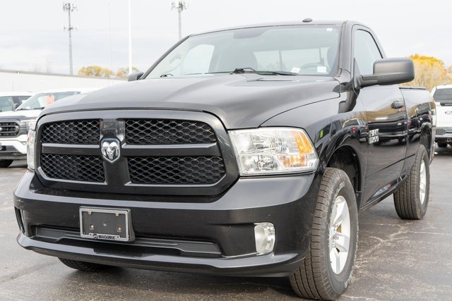 Used 2018 RAM 1500 Express image 2