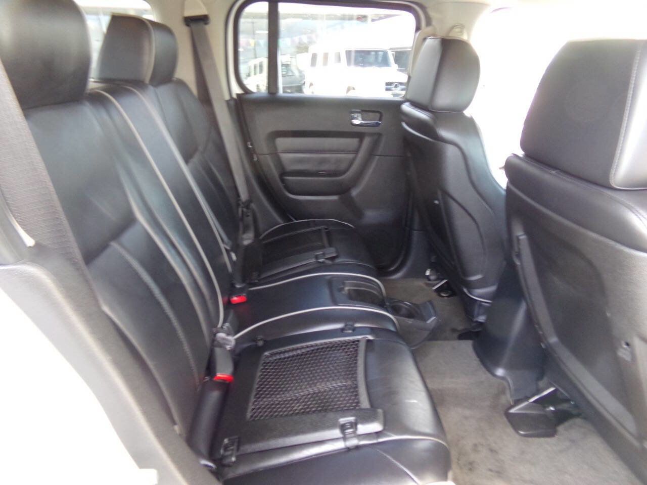 Used 2009 HUMMER H3 Luxury AWD/4WD image 22