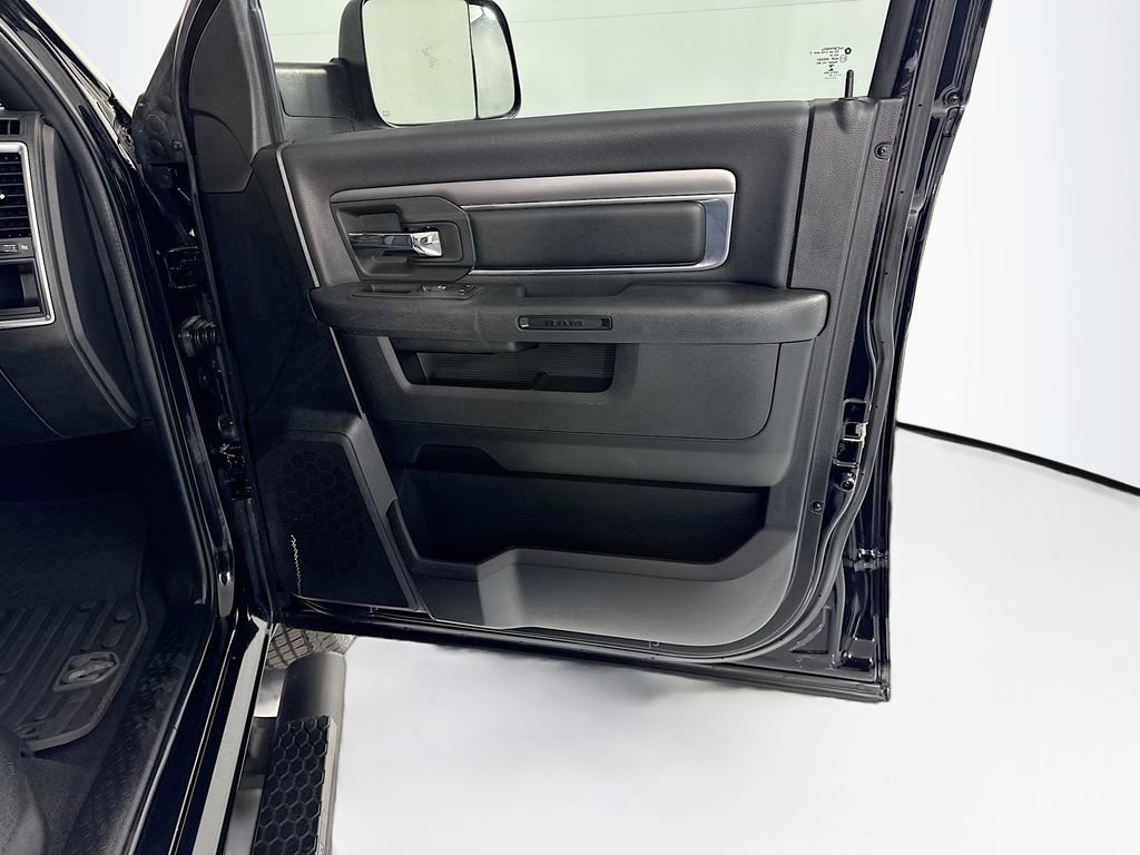 Used 2022 RAM 1500 Classic Warlock w/ Trailer Tow Group image 25