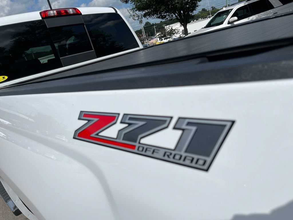 Used 2017 Chevrolet Silverado 2500 LTZ w/ Duramax Plus Package AWD/4WD image 41
