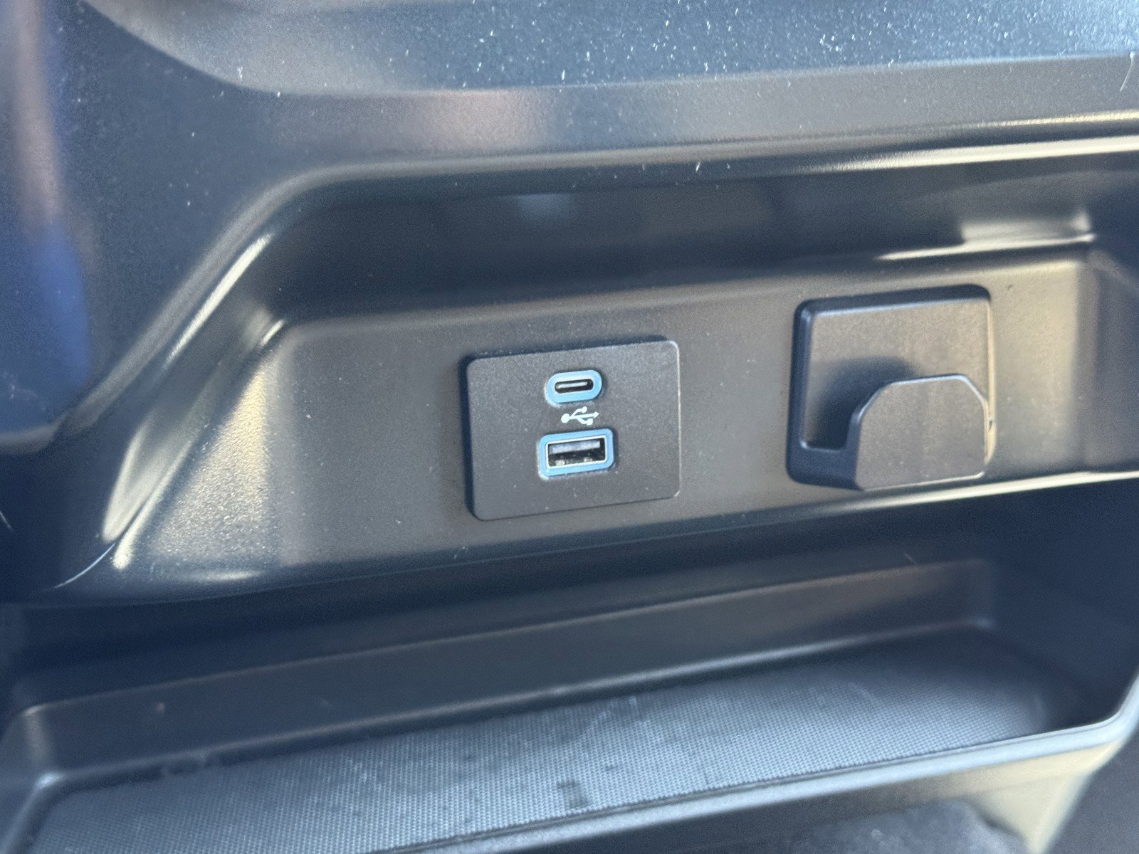 Used 2023 Ford F150 XLT AWD/4WD image 23