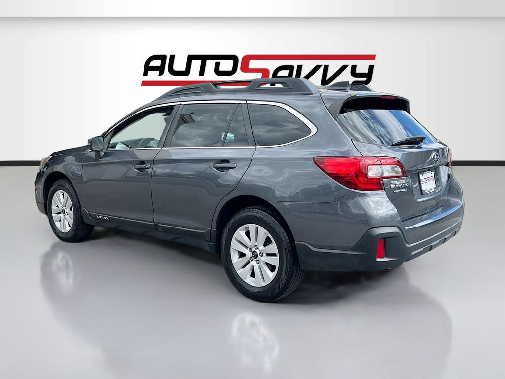 Used 2018 Subaru Outback 2.5i Premium AWD/4WD image 5