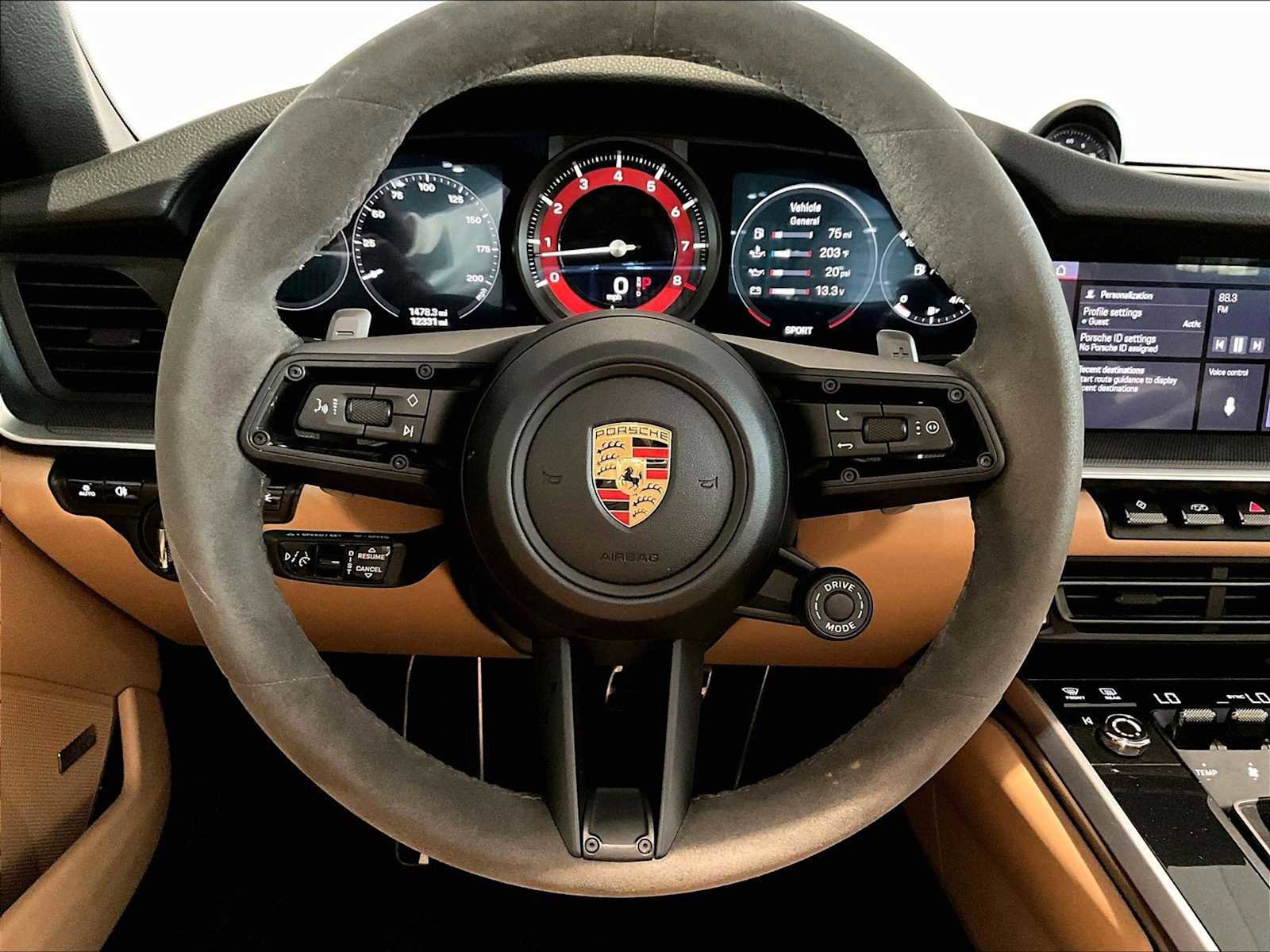 Used 2020 Porsche 911 Carrera S image 18