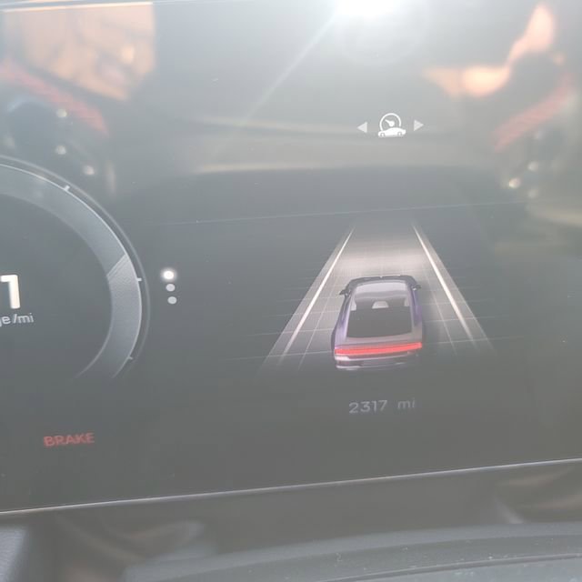 Used 2024 Dodge Charger R/T w/ Plus Group image 24