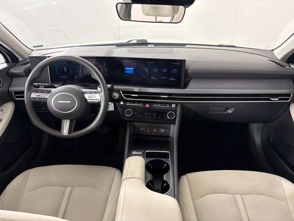 Used 2025 Hyundai Sonata SEL FWD image 38