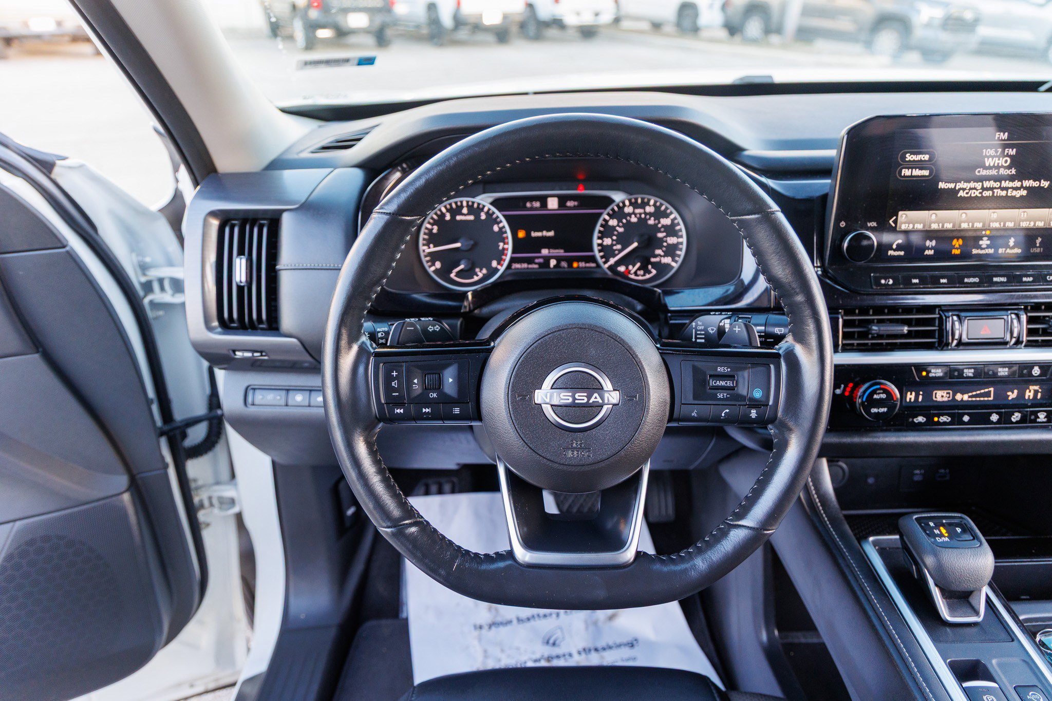 Used 2023 Nissan Pathfinder SL w/ Lighting Package (N92) image 45