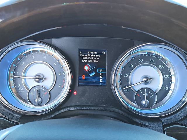 Used 2013 Chrysler 300 C image 19