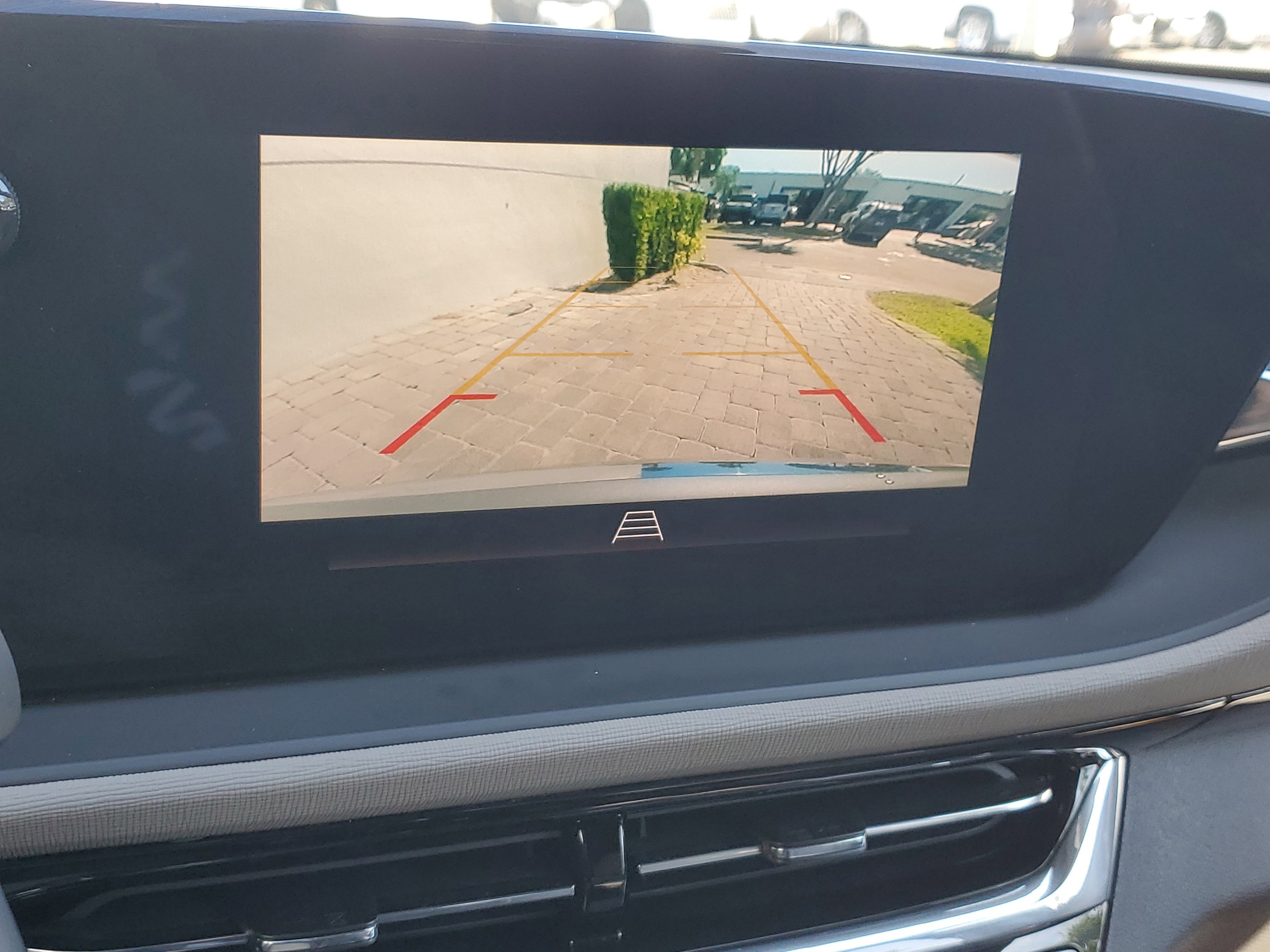 Used 2025 Buick Envista Avenir image 29