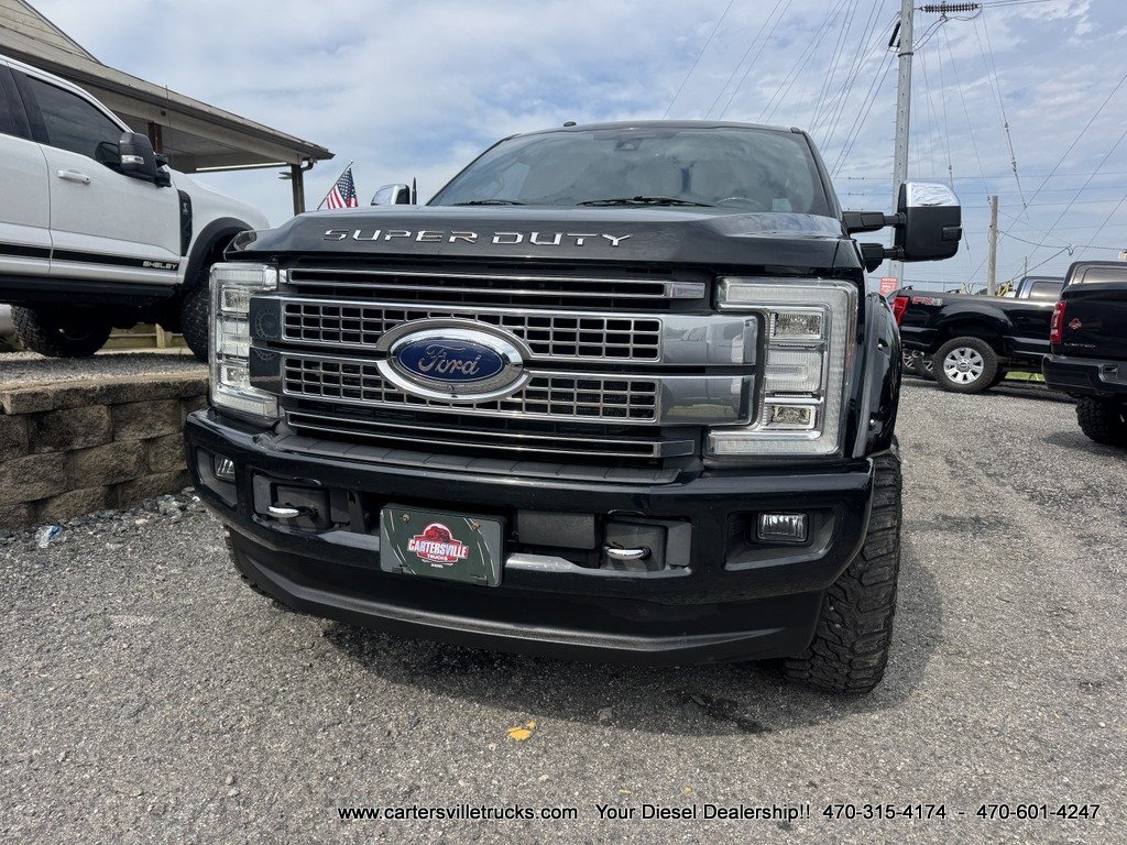 Used 2017 Ford F250 Platinum w/ Platinum Ultimate Package AWD/4WD image 4