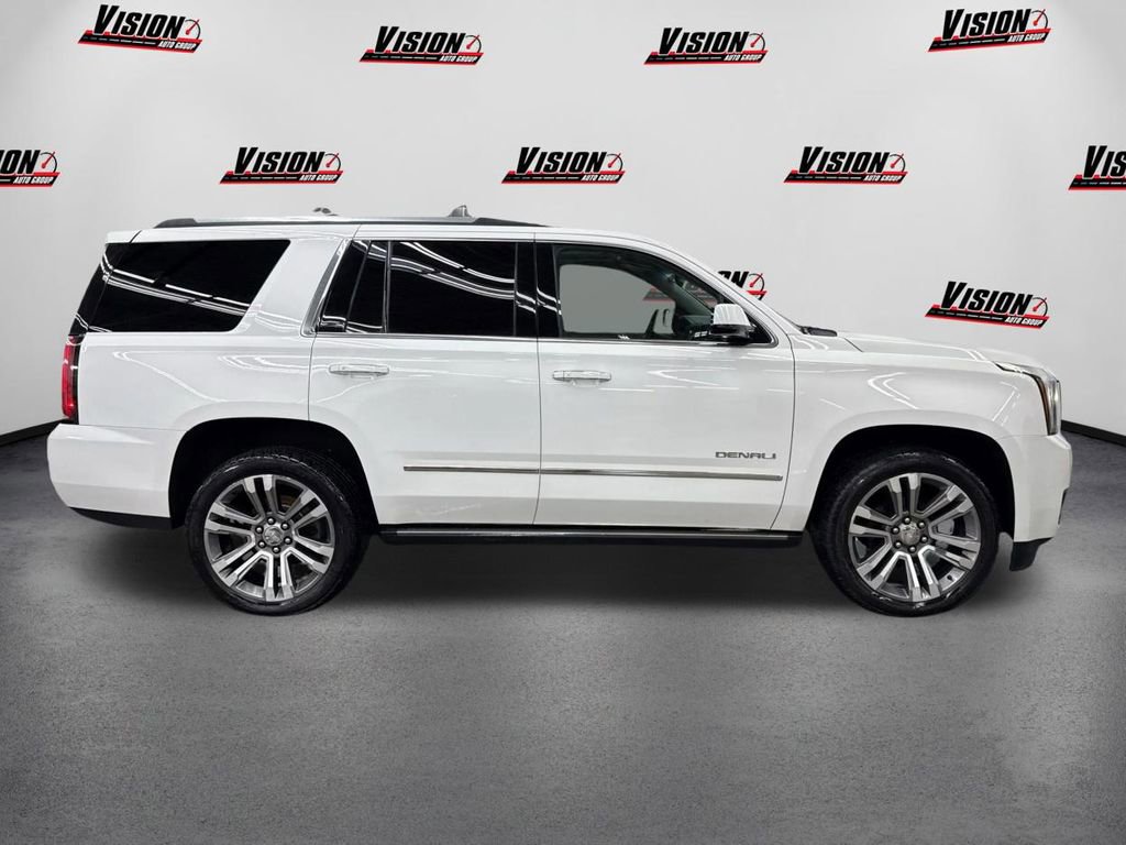 Used 2019 GMC Yukon Denali w/ Denali Ultimate Package image 4