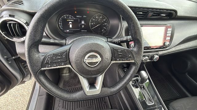 Certified 2024 Nissan Kicks SV image 16