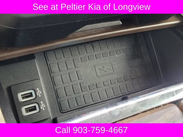 Used 2019 Ford Expedition Platinum RWD image 30