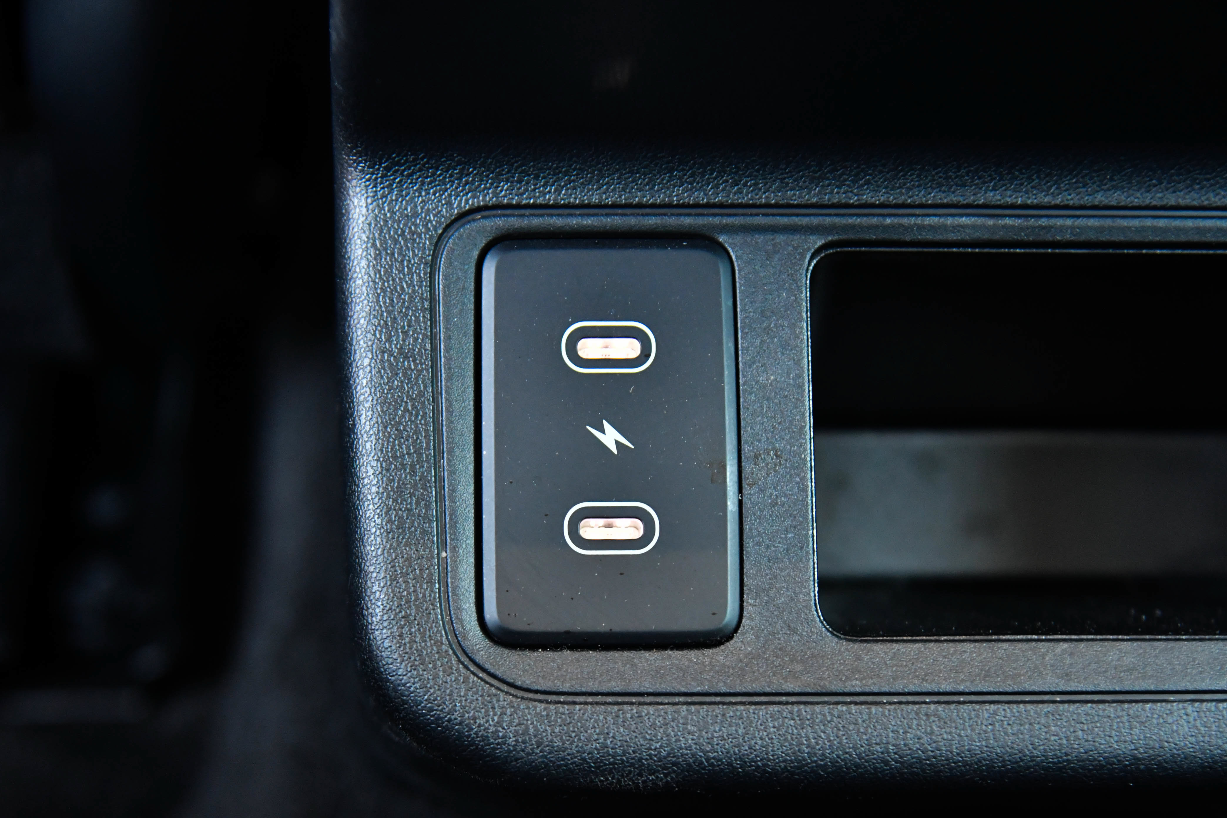 Used 2025 Kia K4 FWD image 39