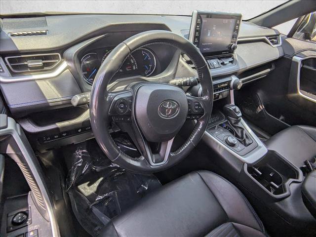 Used 2022 Toyota RAV4 XSE w/ XSE Grade Weather Package AWD/4WD image 10
