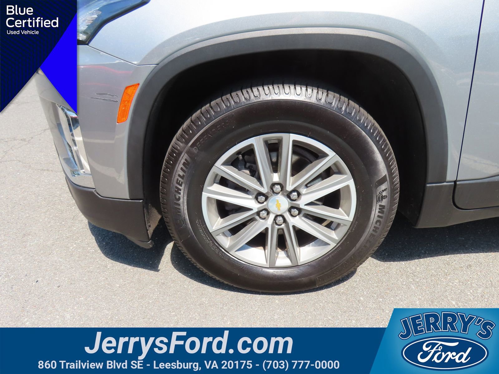 Used 2023 Chevrolet Traverse LT AWD/4WD image 12