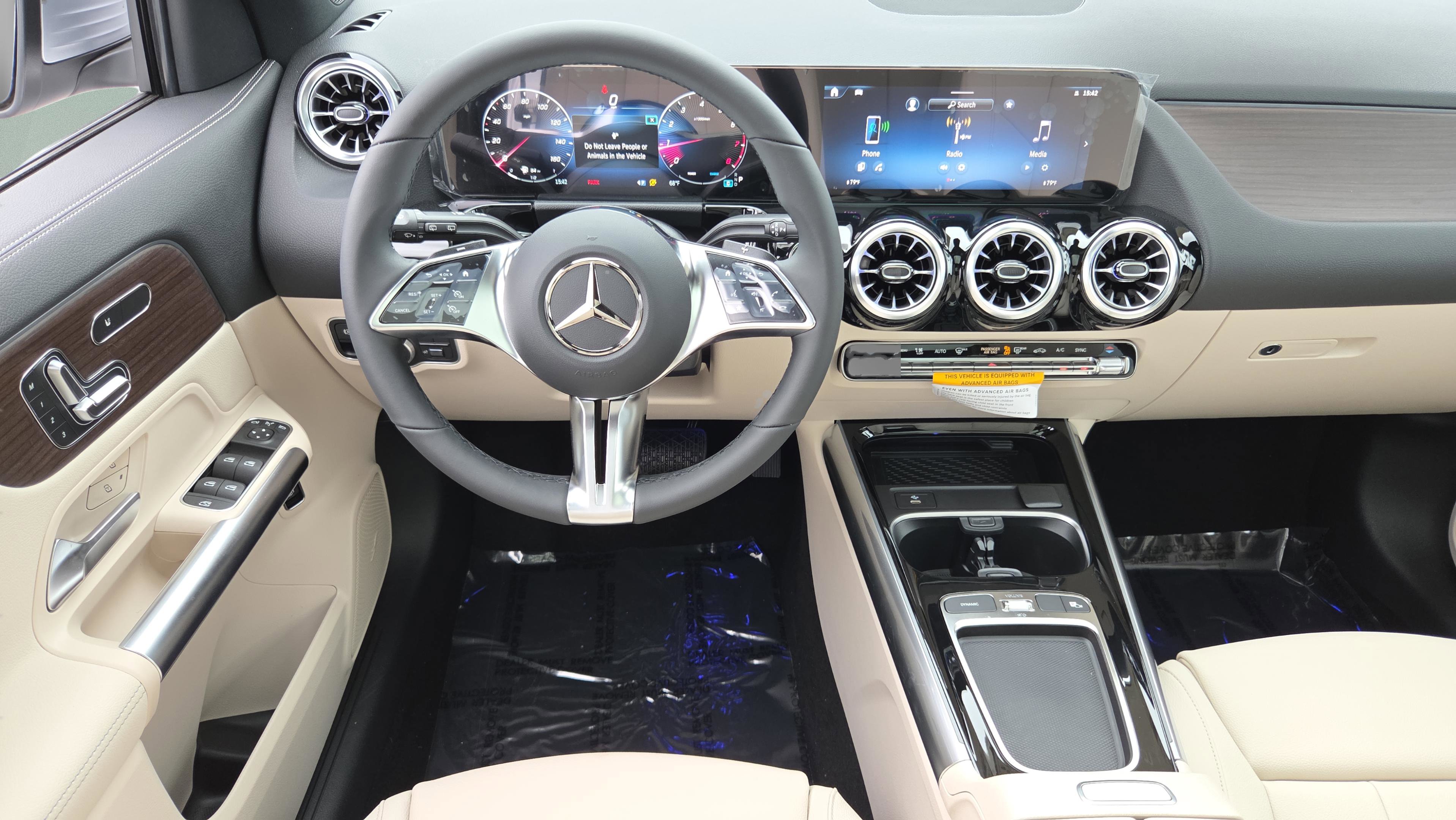 New 2026 Mercedes-Benz GLA 250 image 28