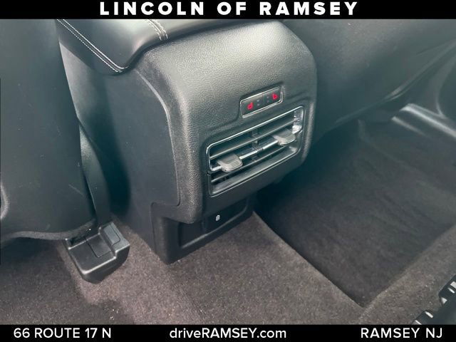 Used 2022 Lincoln Corsair Reserve w/ Equipment Group 201A image 15