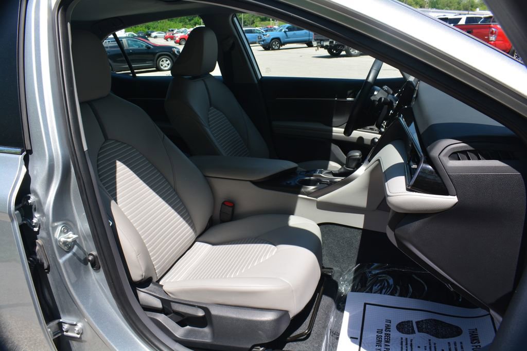 Used 2023 Toyota Camry SE AWD/4WD image 20