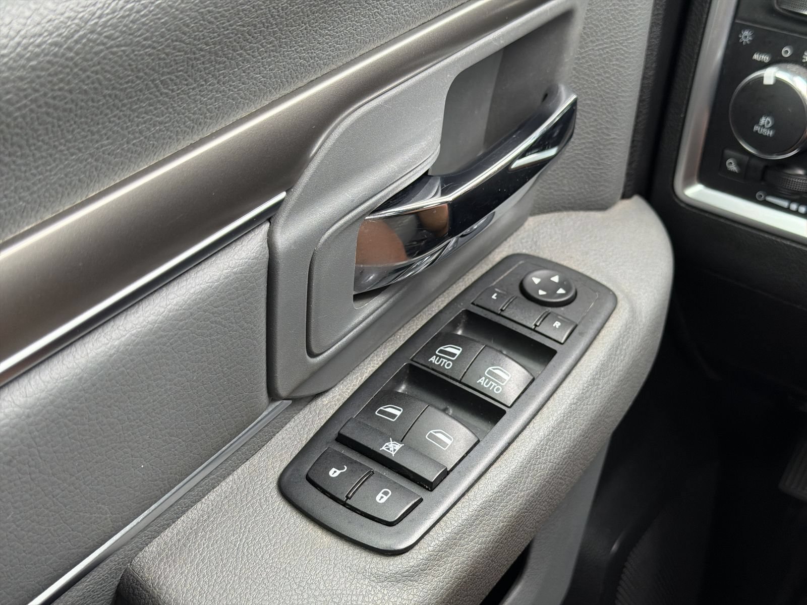 Used 2020 RAM 1500 Warlock w/ Electronics Group RWD image 25