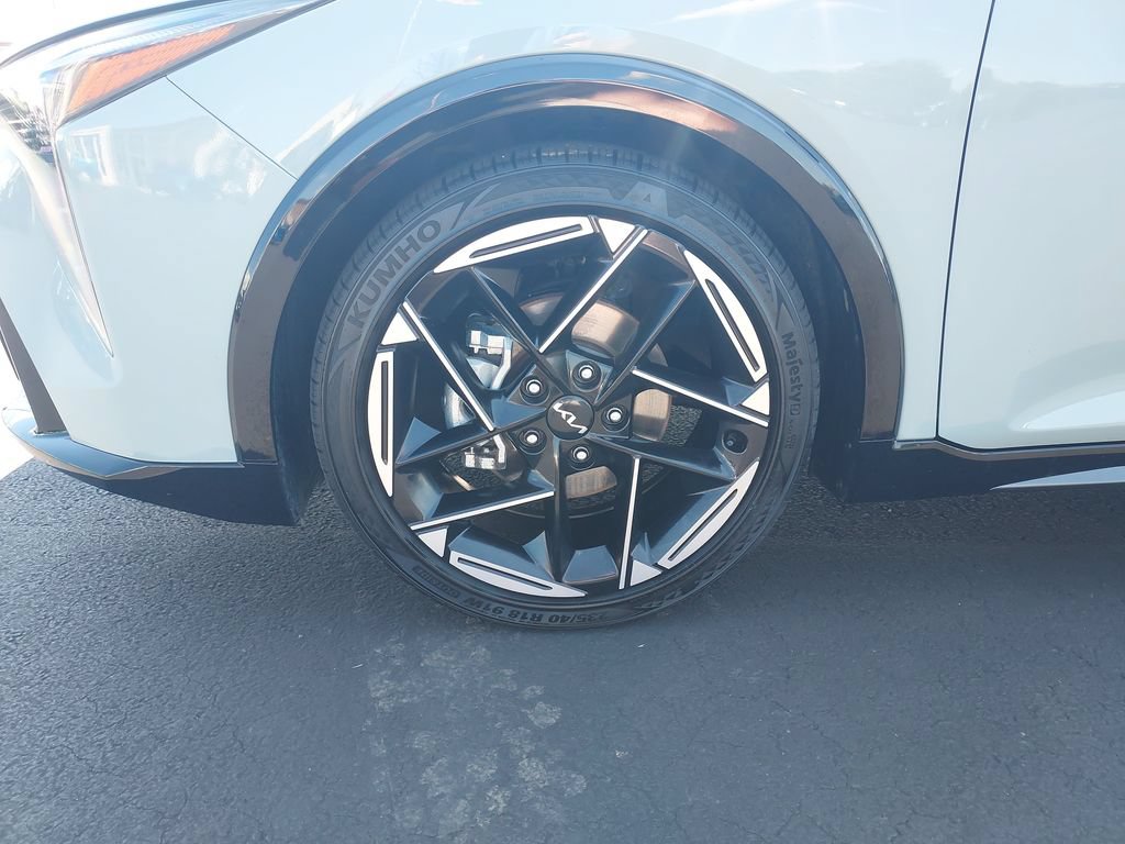 Used 2025 Kia K4 GT-Line w/ GT-Line Premium Package FWD image 10
