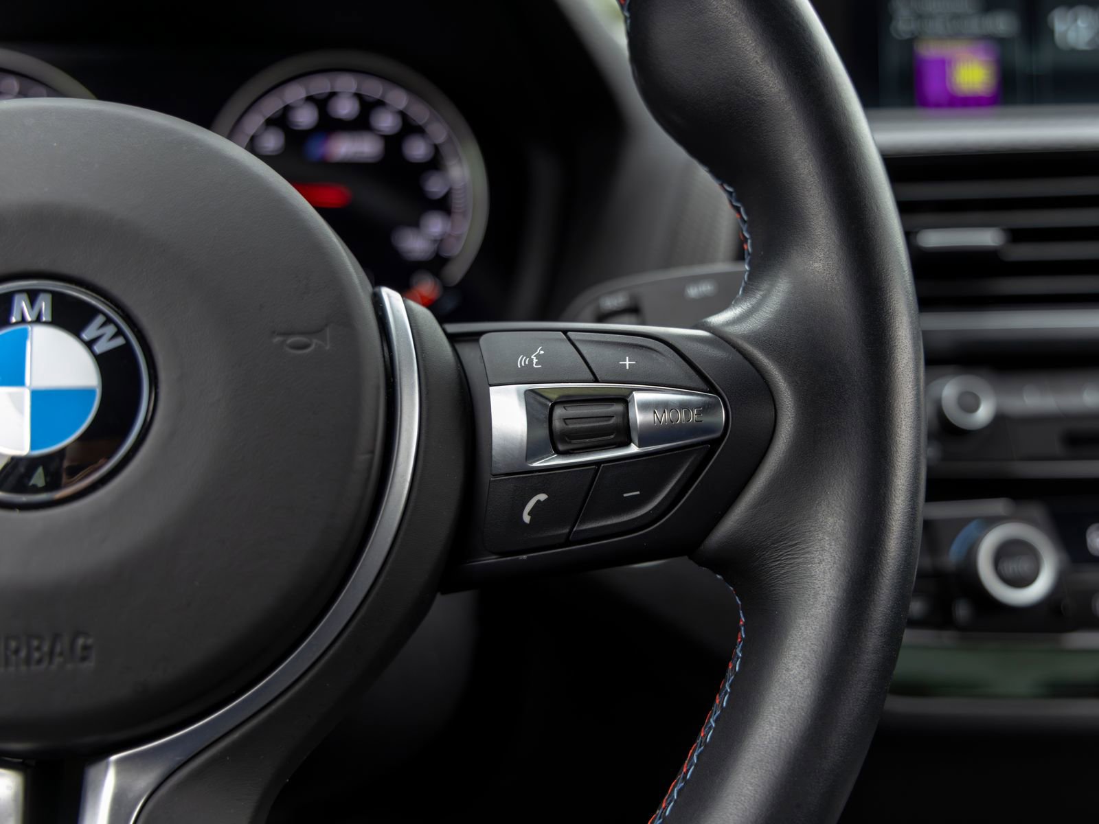 Used 2020 BMW M2 Competition RWD image 34