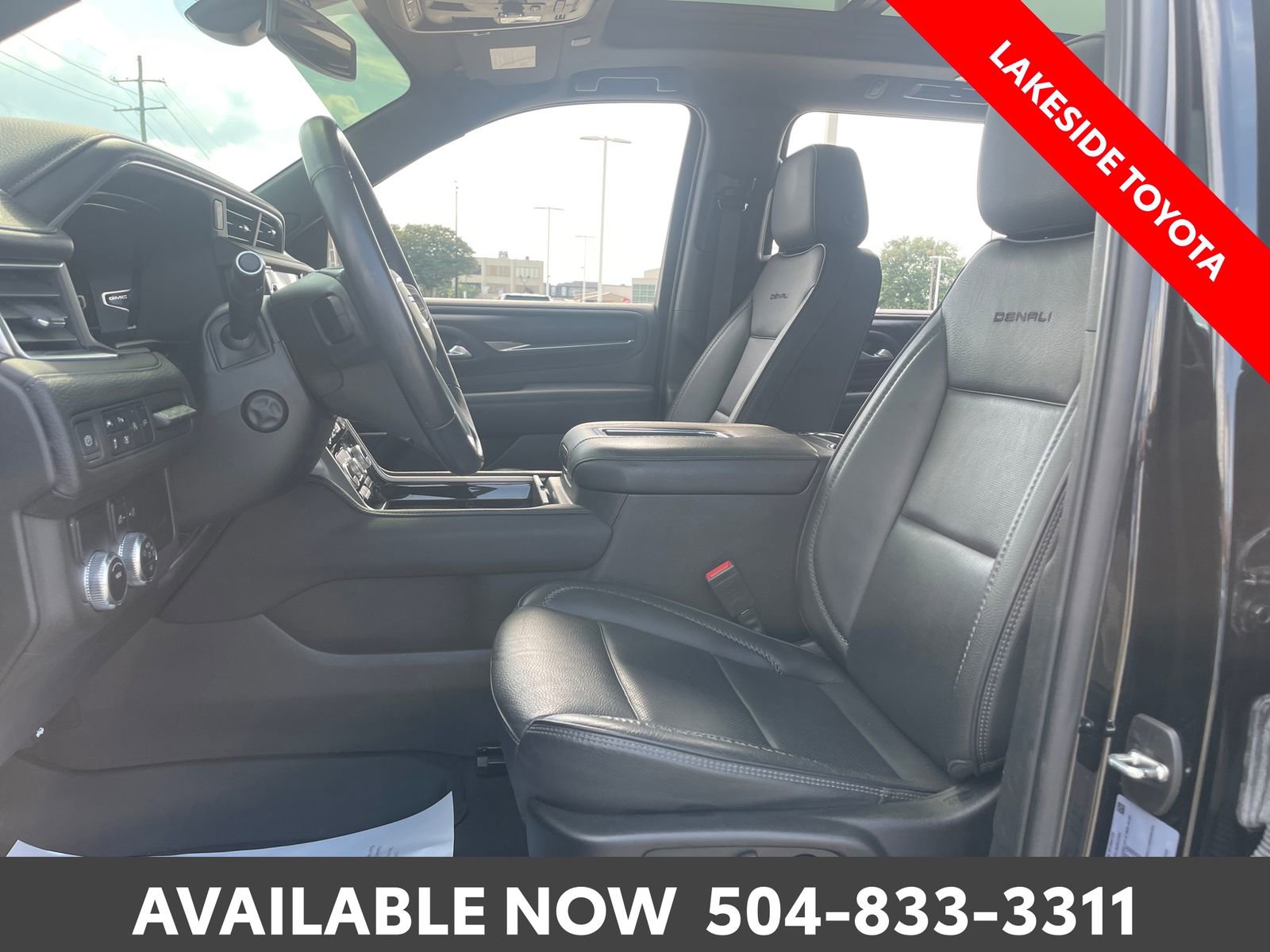 Used 2022 GMC Yukon XL Denali RWD image 31