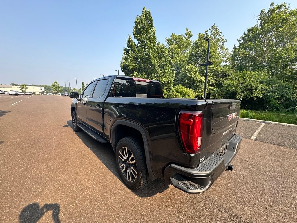 Used 2022 GMC Sierra 1500 AT4 w/ AT4 Preferred Package AWD/4WD image 7