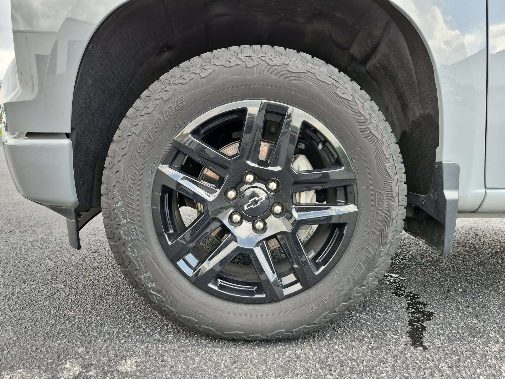 Certified 2024 Chevrolet Silverado 1500 RST w/ Z71 Off-Road Package AWD/4WD image 33
