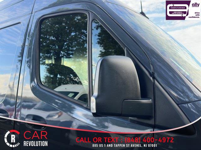 Used 2019 Mercedes-Benz Sprinter 170 image 38