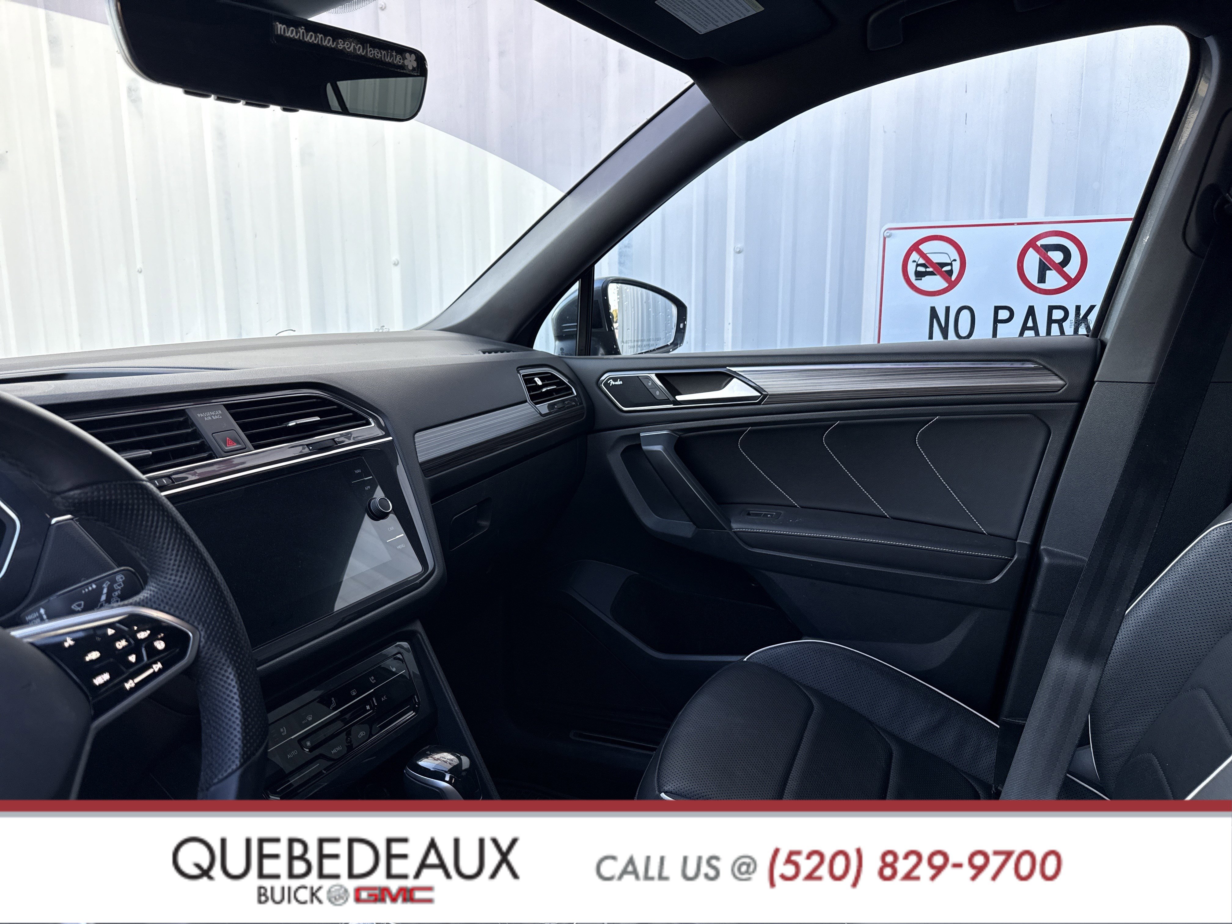 Used 2022 Volkswagen Tiguan SEL R-Line image 14