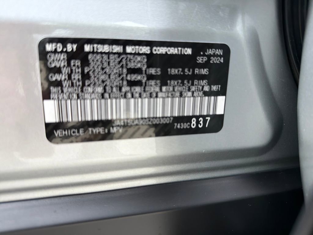 Used 2025 Mitsubishi Outlander ES AWD/4WD image 35