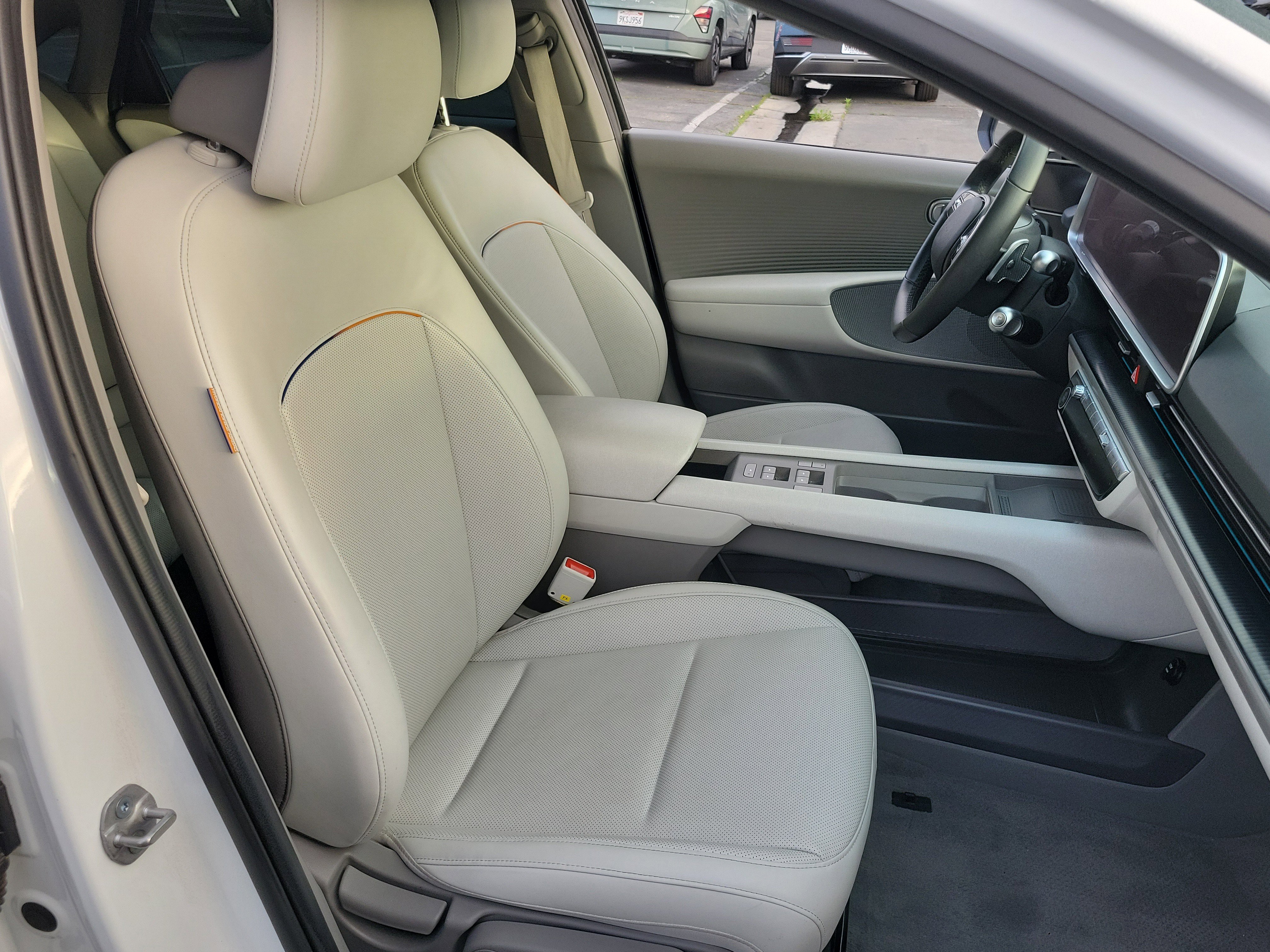 Certified 2025 Hyundai Ioniq 6 SEL image 19