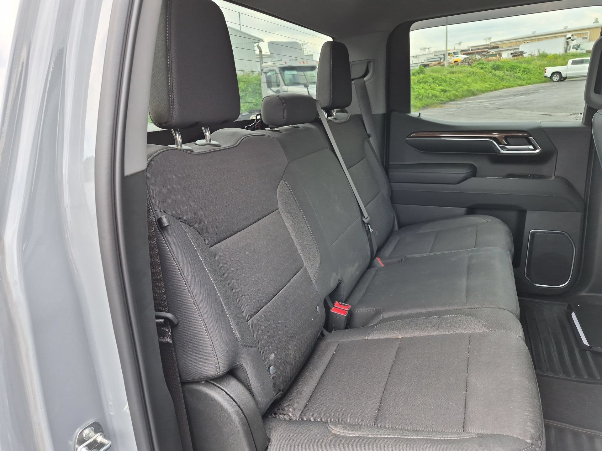 Certified 2024 Chevrolet Silverado 1500 RST w/ Z71 Off-Road Package AWD/4WD image 27