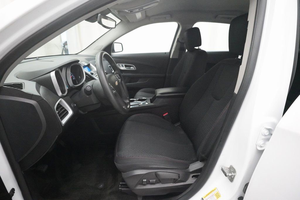 Used 2015 Chevrolet Equinox LS image 7