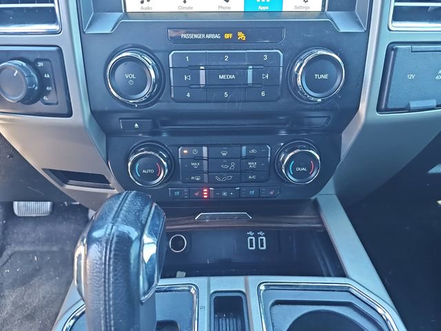 Used 2016 Ford F150 Lariat image 22