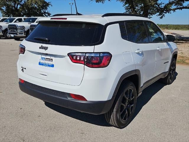 New 2027 Jeep Compass Latitude AWD/4WD image 37