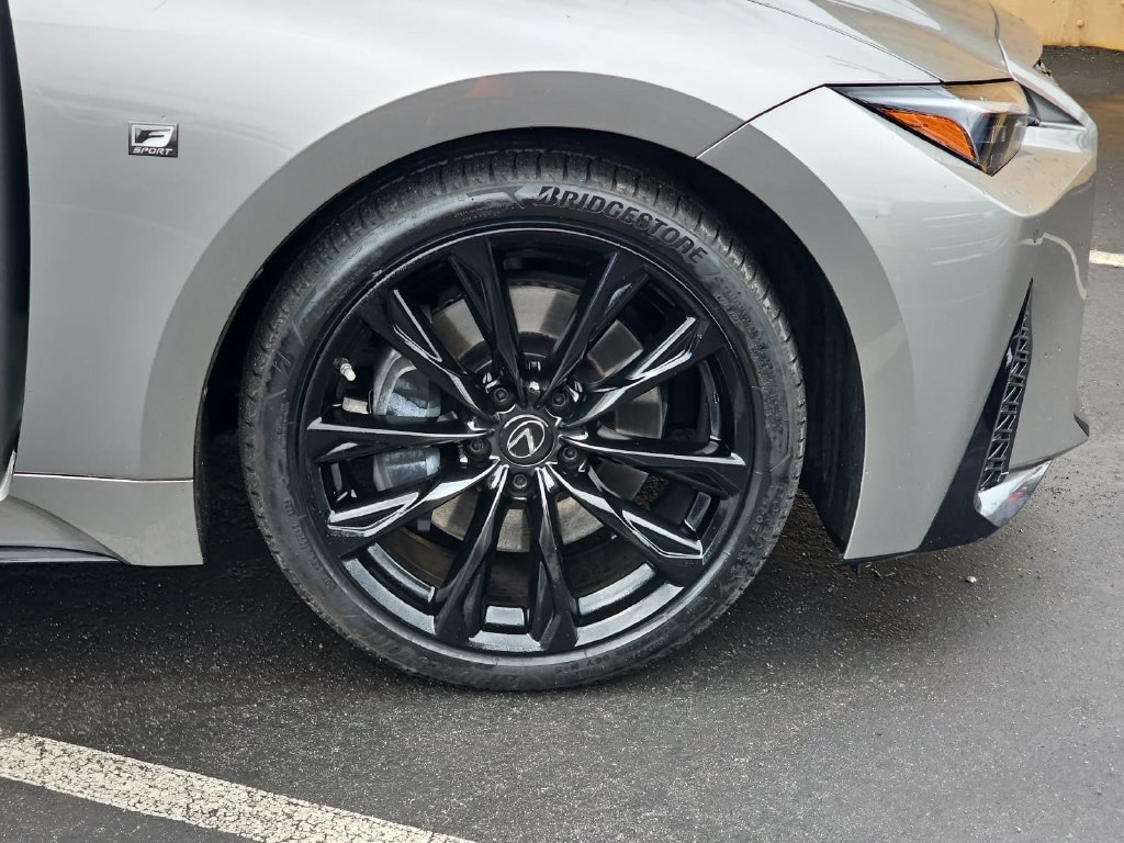 Used 2021 Lexus IS 350 F Sport w/ Navigation Package RWD image 39