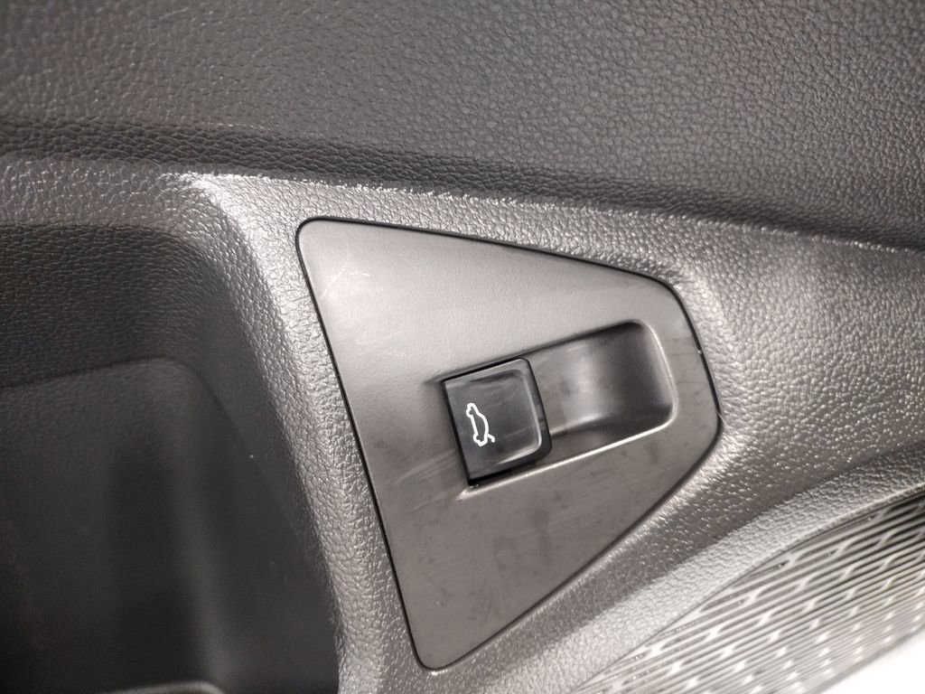 Used 2025 Volkswagen Jetta S image 19