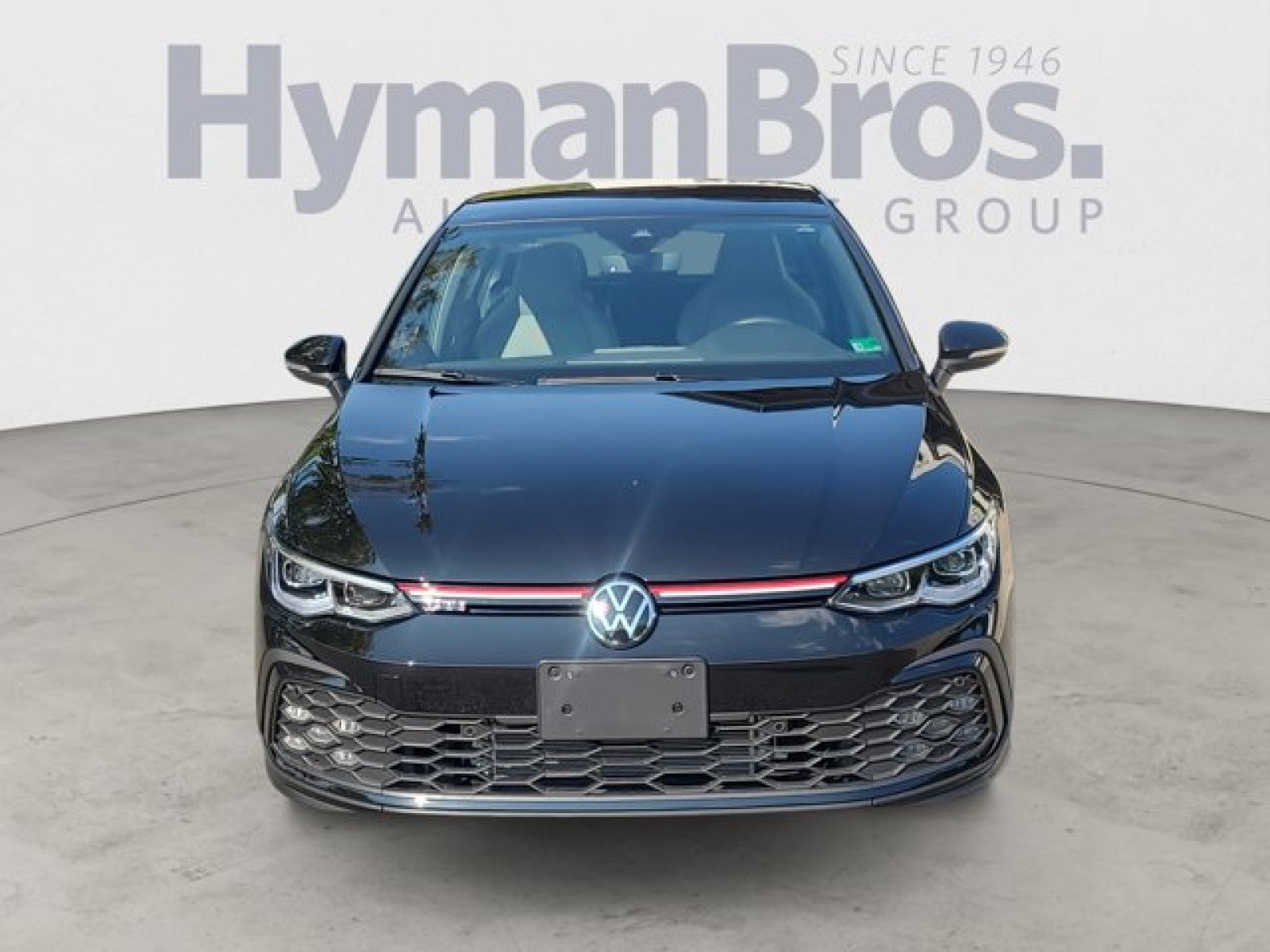 Used 2024 Volkswagen GTI SE FWD image 8