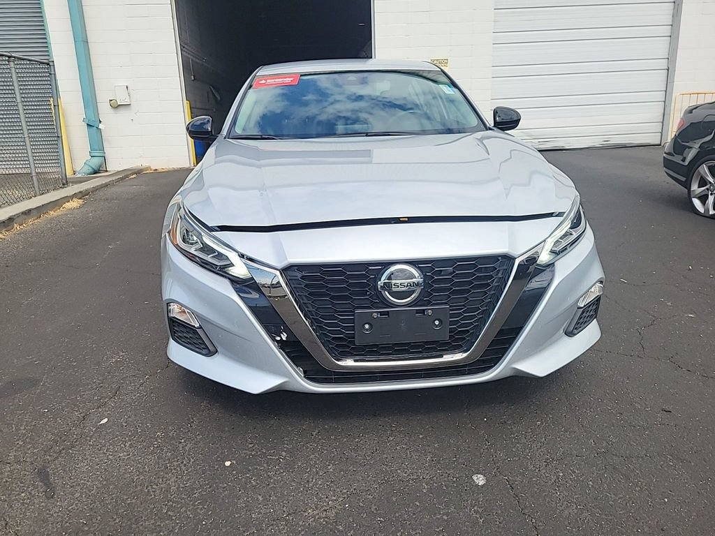 Used 2022 Nissan Altima 2.5 SR FWD image 3