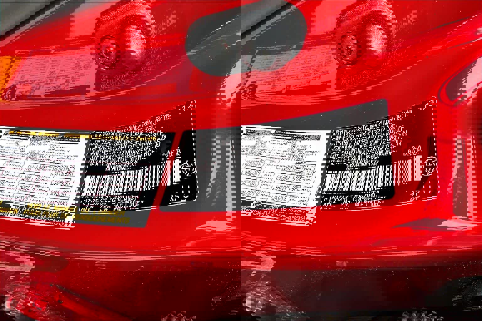 Used 2021 Toyota C-HR Limited image 36