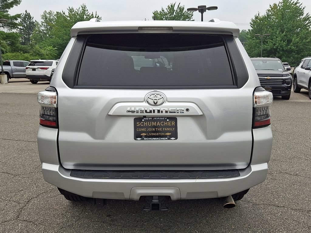 Used 2016 Toyota 4Runner SR5 Premium AWD/4WD image 5