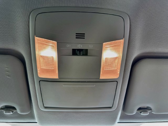 Used 2016 Toyota RAV4 LE AWD/4WD image 37