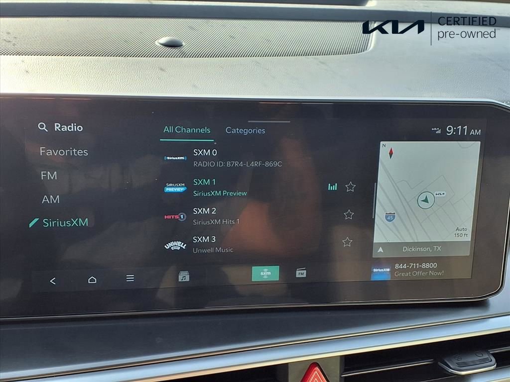 Certified 2025 Kia Sorento S image 5