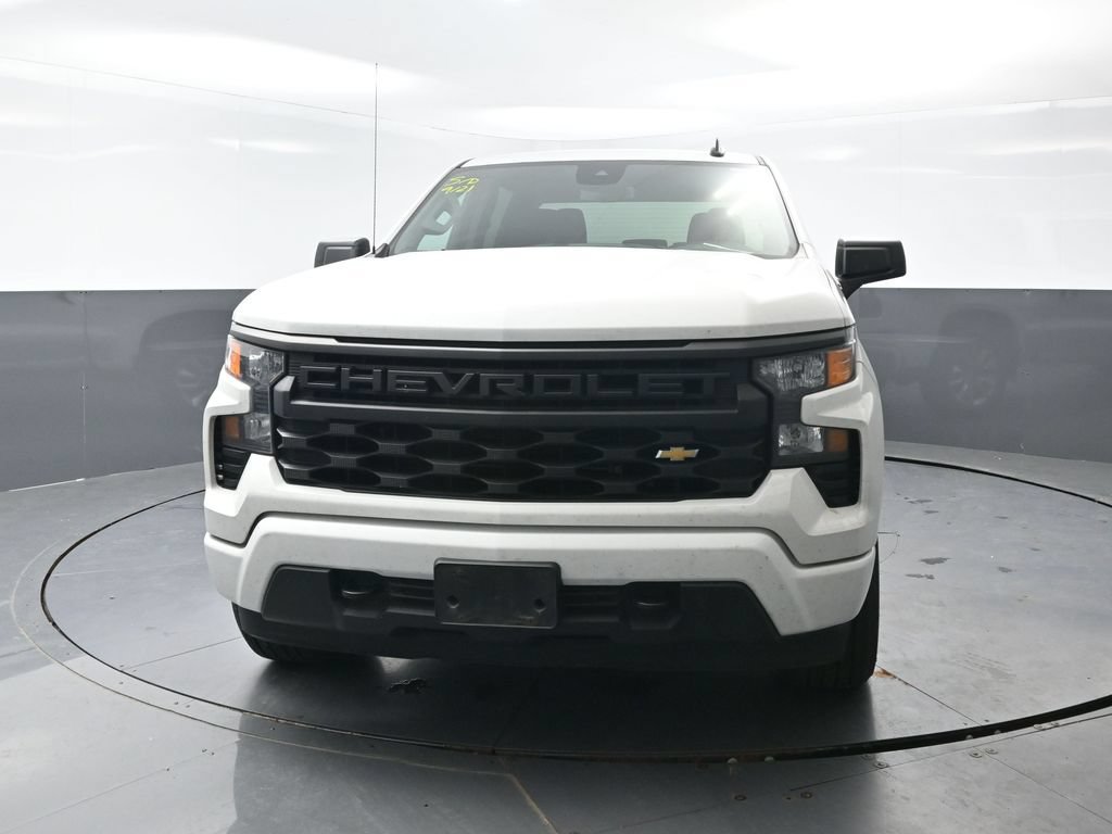 Used 2023 Chevrolet Silverado 1500 Custom AWD/4WD image 4