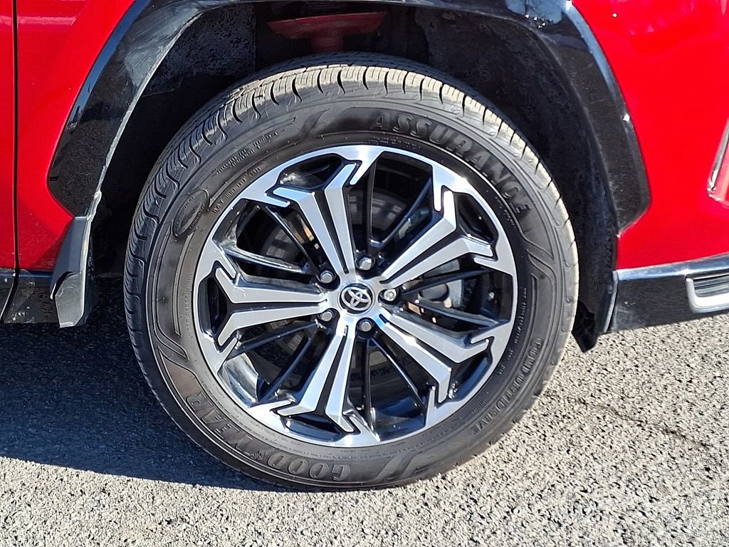 Used 2023 Toyota RAV4 XSE w/ Weather Package image 11