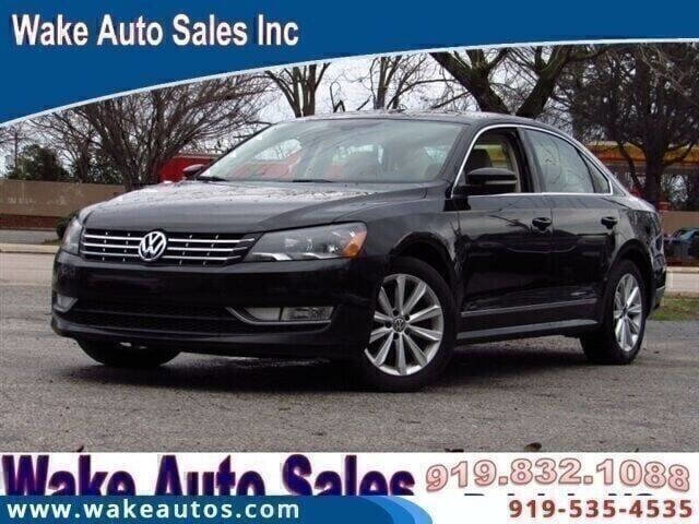 Used 2013 Volkswagen Passat 2.5 SEL Premium FWD image 1